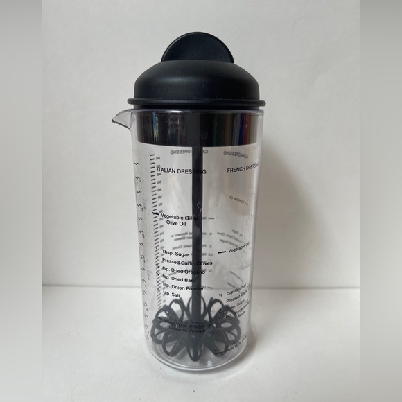 The Pampered Chef Kitchen The Pampered Chef Measure Mix And Pour